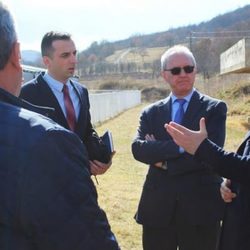 Todić i brusa 720x405